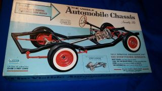 1963 Renwal 1/4 The Visible V - 8 Automobile Chassis 813 Vintage