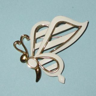 Trifari Butterfly Pin Gold Tone White Enamel Vintage Cut Outs Brooch Signed