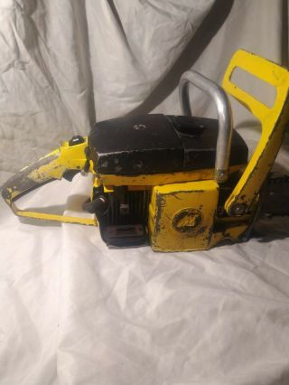 Vintage Mcculloch Chainsaw W/carry Case