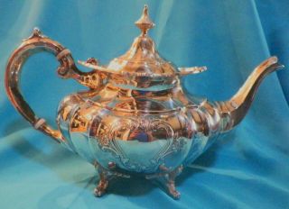 Vintage Reed And Barton Sterling Silver Tea Pot Hampton Court