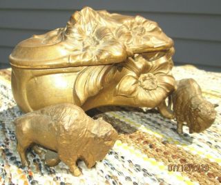Vintage Cast White Metal Jewelry Box With 2 Buffalo 