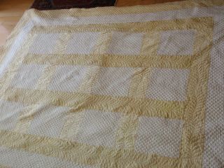 Vintage Hand Quilted Yellow White Quilt 56 X 72
