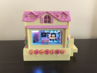 Vintage Pixel Chix Interactive Electronic Yellow House Pink Roof Game 2005