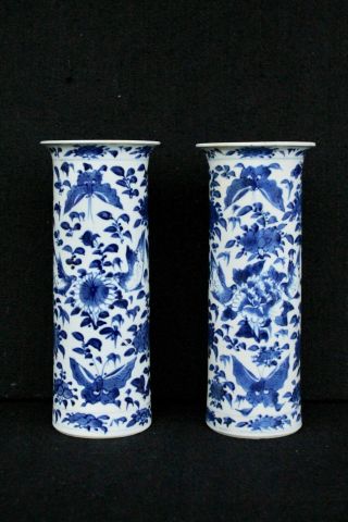 Two 19th Century Chinese Export Vases With Decoration Of Butterflies