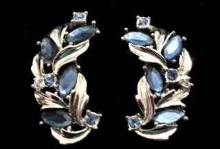 Vintage SARAH COVENTRY Pin Necklace and Clip Earrings SET Blue & Silver Flowers 2
