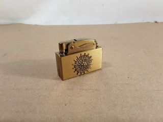 Vintage Small Pigeon Automatic Lighter With Gold Star/sun