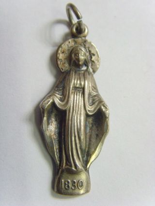 Antique Catholic Sterling Silver Saint Mary Raised Relief Faith Pendant 50425