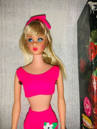 Vintage Standard Barbie Doll Twinkle Town Gift Set and Standard Barbie MIB 2