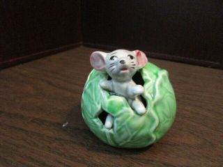 Vintage Ceramic Figurine - Mouse In Cabbage Head - Made In Japan - T2179 Brinn 