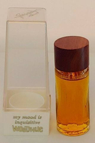 Vintage Faberge Woodhue Cologne 0.  5 Oz.  Made In Usa In Plastic Display Case.