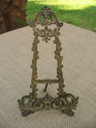 Vintage 7 1/4 " Tall Ornate Brass Finish Metal Easel Back Desk Top Picture Stand