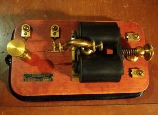 ANTIQUE J.  H.  BUNNELL CO.  WESTERN UNION RR TELEGRAPH RELAY SOUNDER 2 - 3 100 OHM 2