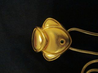 Vintage V O Designer Necklace Gold Tone Fish W/snake Chain Made In Usa