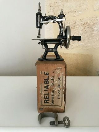 Splendid Antique Toy Sewing Machine F & W The Reliable 1900s