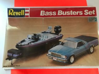 Vintage Revell 1/25 Scale Bass Busters Set Model Kit