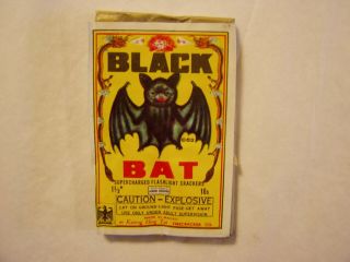 Vintage Icc Black Bat Brand 1 1/2 X 16s Logos Firecracker Pack Label Macau