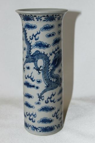 antique chinese rouleau vase 19th c century porcelain pottery dragons signed 2