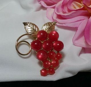Vintage Estate Gold Pink Moon Glow Grape Brooch Pin Lucite Cabochons 2