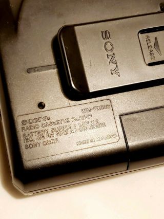 Vintage Sony Walkman WM - FX303 AM/FM Radio Cassette Player W/ Mega Bass 2