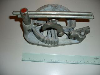 Vintage Holsclaw Bro.  Gear Type Pipe Bender.  Model B4 - 14 - 1,  7/8 O.  D.