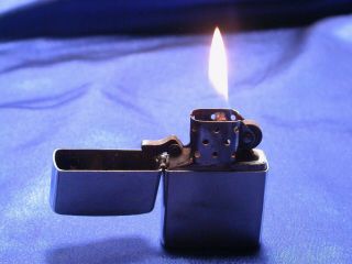 Vintage 1962 Classic Zippo Lighter Fires Up Usa