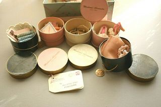 Vintage Madame Alexander CISSY DOLL Accessories Hatboxes filled with Goodies 2