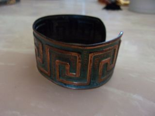 Vintage Pre - Owned Unmarked Native American Copper Cuff Bracelet