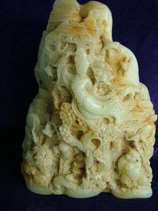 A Fine Quality Old Chinese Jade / Hardstone Carving Oriental Scholars Rock