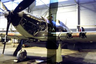 4) 10x 35mm Slide (a) - Raf Hawker Hurricane
