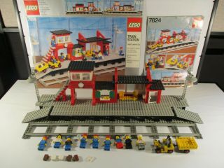 Vintage Lego Train 7824 100 Complete