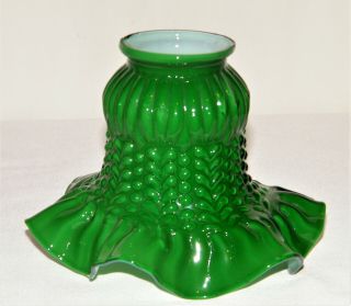 Lovely Vintage Green Cased Glass Lamp Shade Student/desk Light Ruffled White
