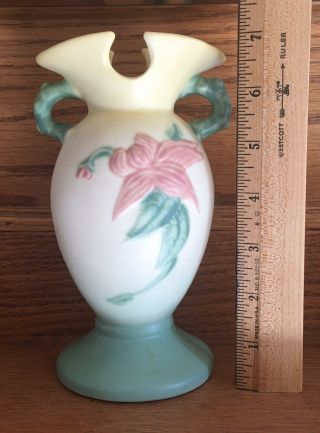 Vintage Hull Pottery Woodland W4 Flower Vase Matte Glaze Yellow Green Perfect