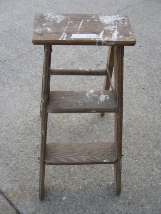 24 " Tall Vintage 2 Step Wood Folding Ladder Ladder Good For Decor