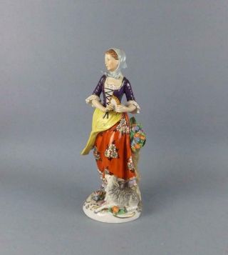 Antique German Porcelain figurine of a Young Lady with Tambourine by Sitzendorf 3