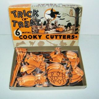 Vintage Halloween Trick Or Treat Metal Cooky Cutters (cookie)