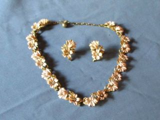 Vintage Crown Trifari Clear Rhinestone Pink Enamel Necklace Earrings Demi - Parure