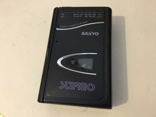 Vtg 80’s Sanyo Am/fm Radio Stereo Cassette Player Walkman - Model M Gr69