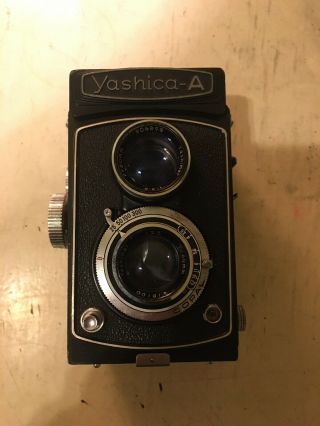 Vintage Yashica A Tlr Camera Medium Format As - Is