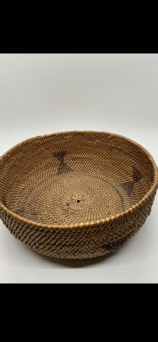Early 20th C.  Washoe Native American Basket Antique North American Indian Basket