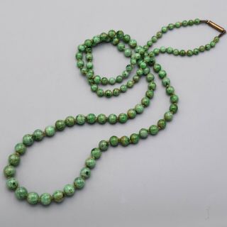 Antique 14k Gold Graduated Green Jade Beaded Necklace 32.  8 Grams 28 Inches 3