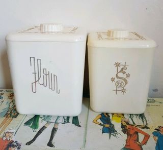 Vintage Mid Century Lustro Ware Kitchen Canisters Flour And Sugar U.  S Brand