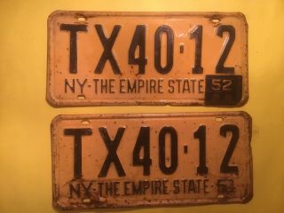 Vintage 1952 York License Plate Pair (tx - 40 - 12)