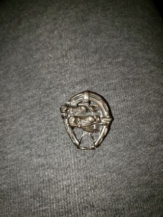 Vintage Sterling Silver Horseshoe With Horse Heads Brooch