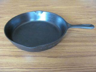 Vintage 8a Unmarked Wagner Ware 10 1/2 " Cast Iron Skillet W/ Spouts Usa
