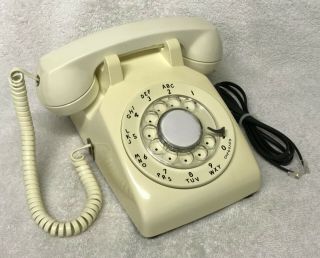 Vintage 1950s Western Electric C/d 500 2 - 58 White Rotary Dial Desktop Telephone
