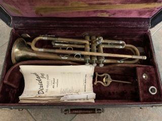 Vintage F.  E.  Olds Ambassador Trumpet Leather Case 1949 - 50 Antique