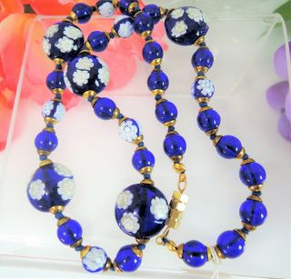 Vintage " Made In Italy " Cobalt Blue Millefiore Glass White Floral Bead Necklace