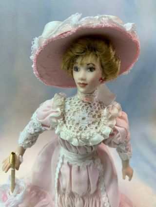 Vintage Miniature Dollhouse Uk Artisan Sculpted Victorian Lady Stunning Costume