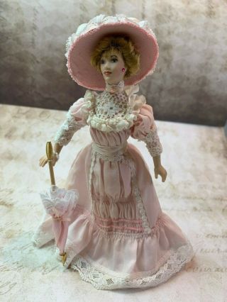 VINTAGE Miniature Dollhouse UK Artisan Sculpted Victorian Lady Stunning Costume 3