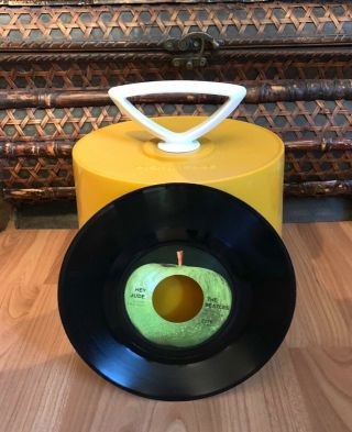 Vintage Yellow DISK - GO - CASE,  Beatles Hey Jude 45rpm Apple Records 2